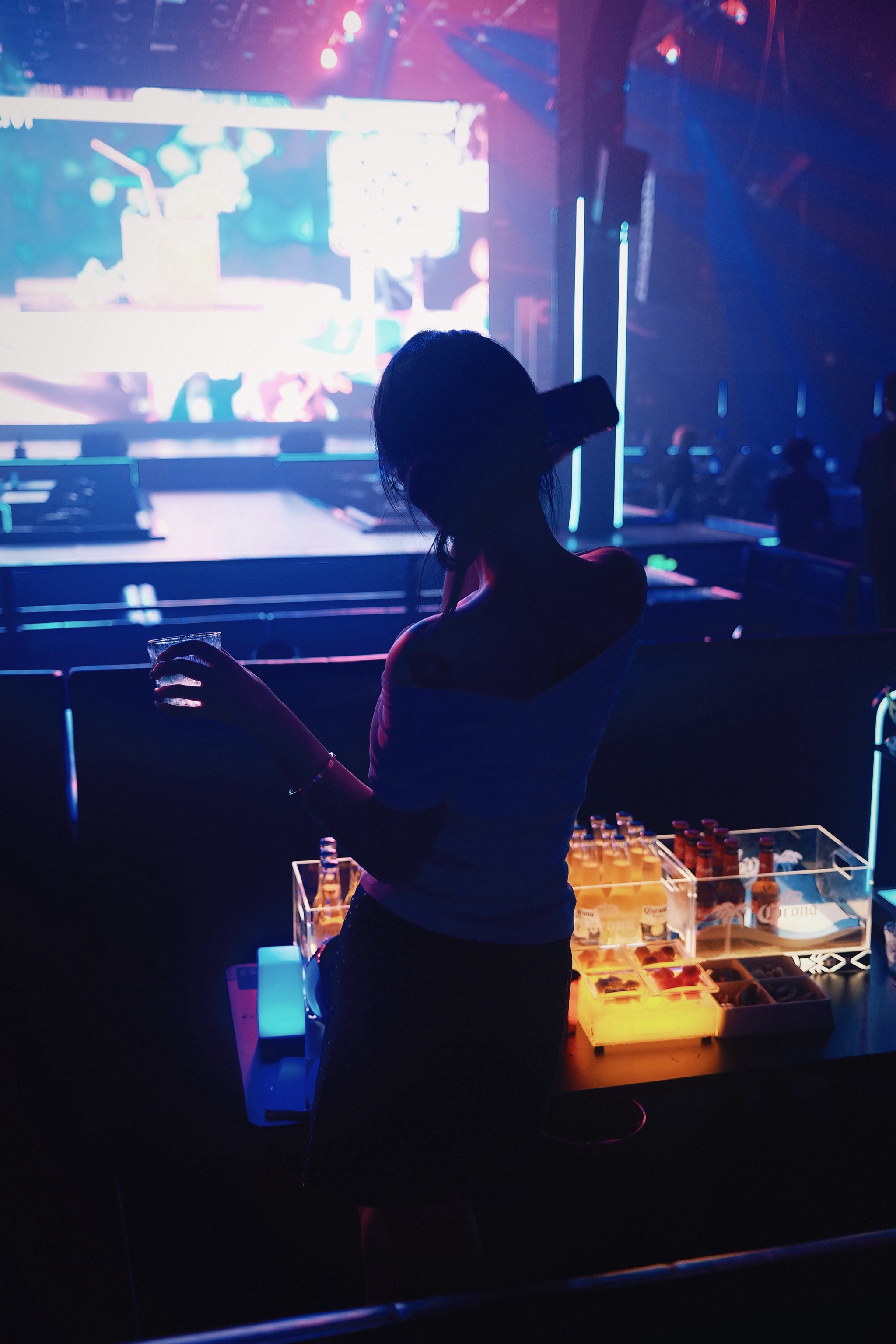 信阳商务KTV：商务场合下的KTV娱乐方式-光山县ktv预定